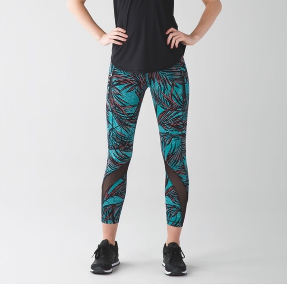 Lululemon Inspire Tight II
Palm Lace Tofino Teal Multi - Picture 3 of 12